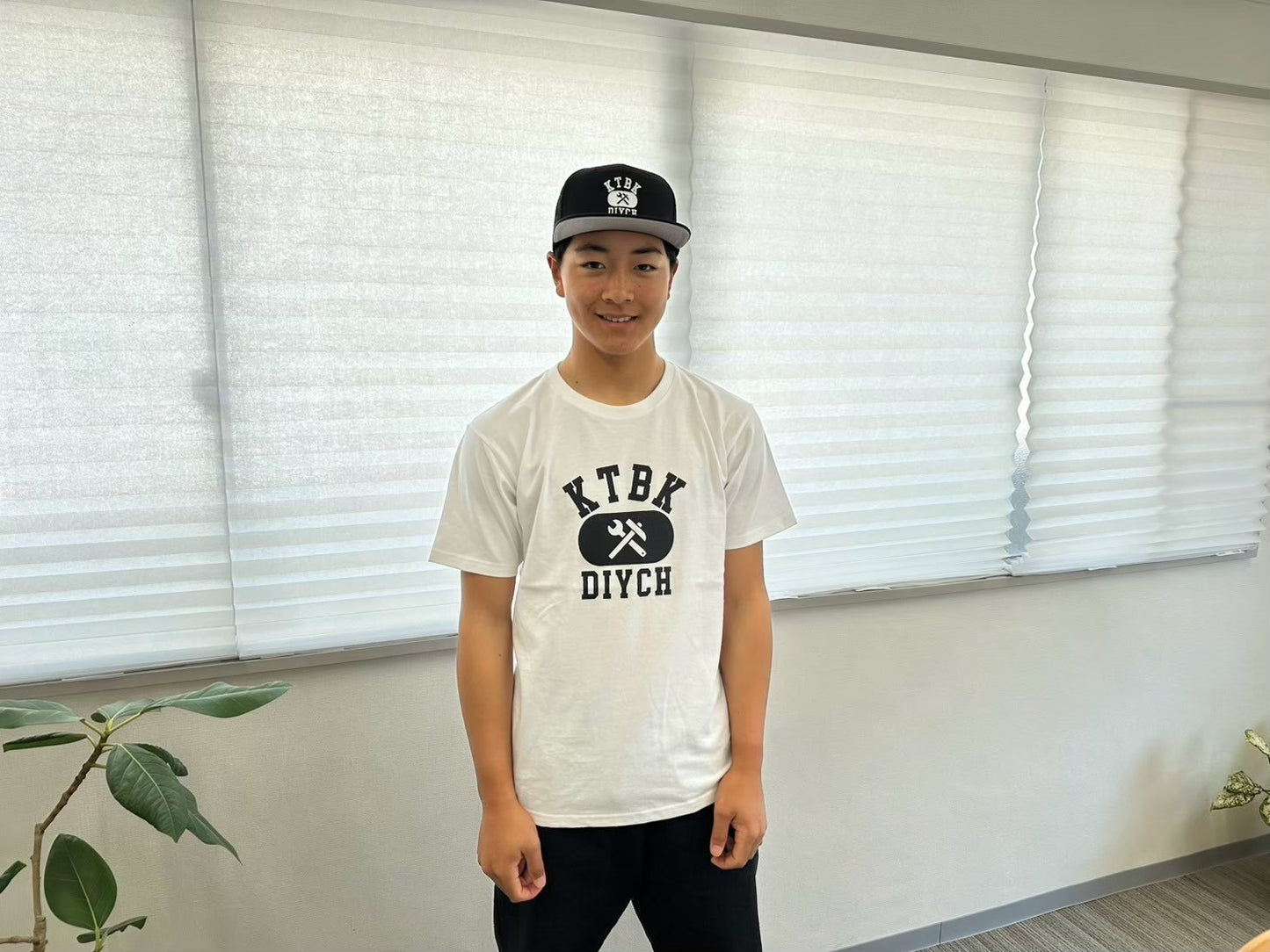 オリジナルロゴKTBK Tシャツ